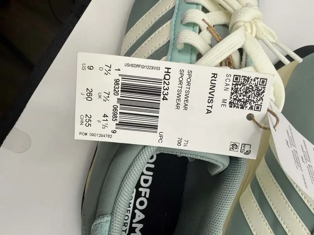 Adidas Runvista Sneakers Size 9